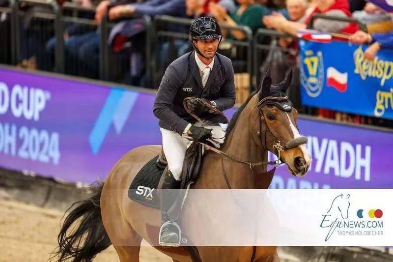 -包含美洲新秀斩获冠军，表现耀眼的词条