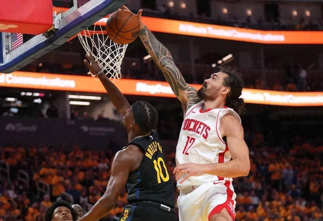 FB体育官方网站-雷霆客场逆袭火箭，凯文-亚当斯篮下表现抢眼的简单介绍