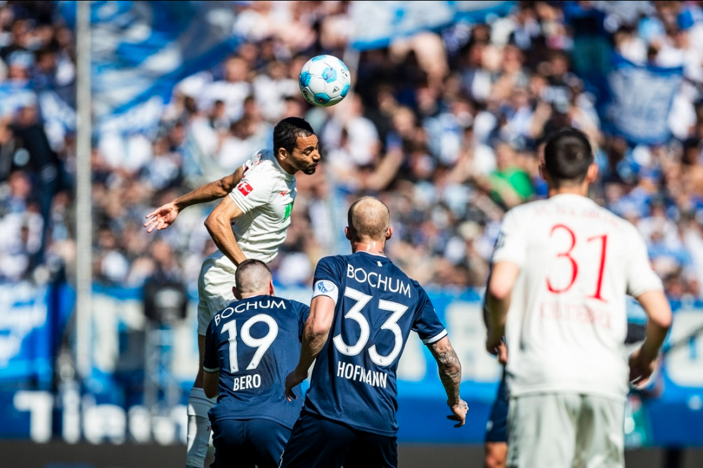 奥格斯堡遭遇连败,积分排名下滑 奥格斯堡遭遇连败,积分排名下滑