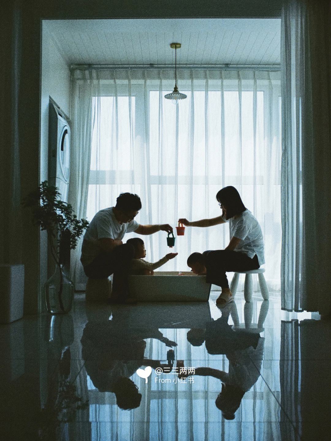 比赛珍贵镜头：记录生动瞬间脉脉入心