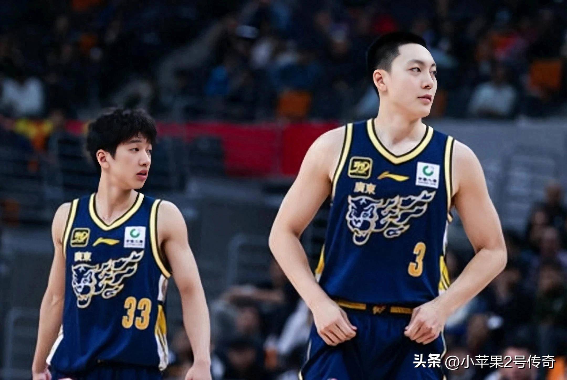 FB体育官网-福建男篮惜败江苏队，遭遇不胜之风