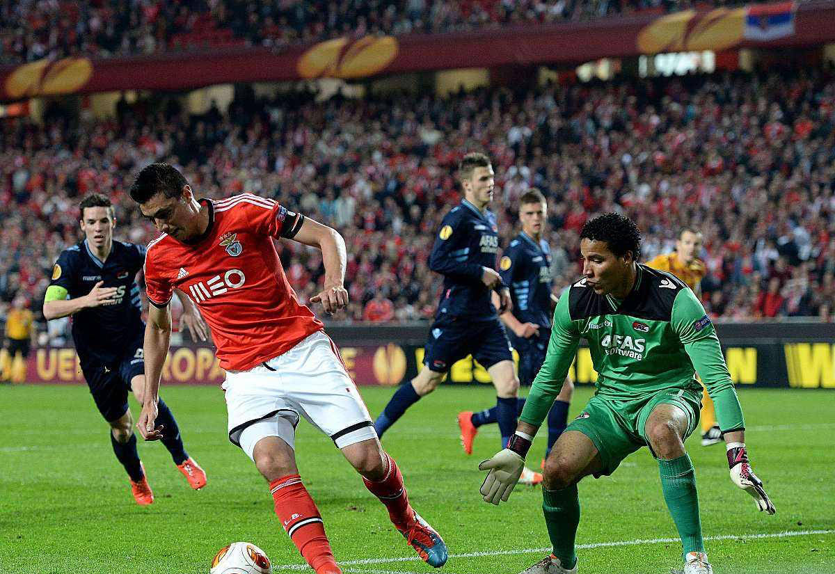 尼斯客场不敌对手,保级形势雪上加霜 尼斯客场不敌对手,保级形势雪上加霜