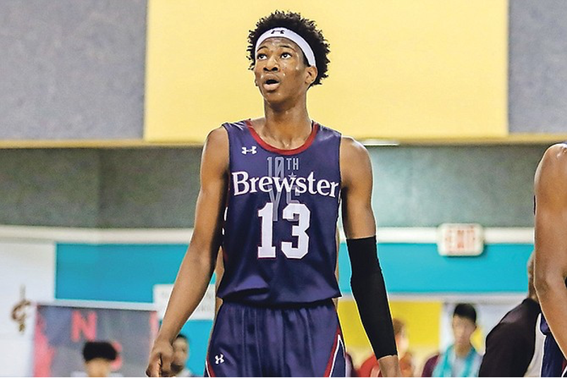 巴哈马跳远选手在比赛中刷新个人最好成绩