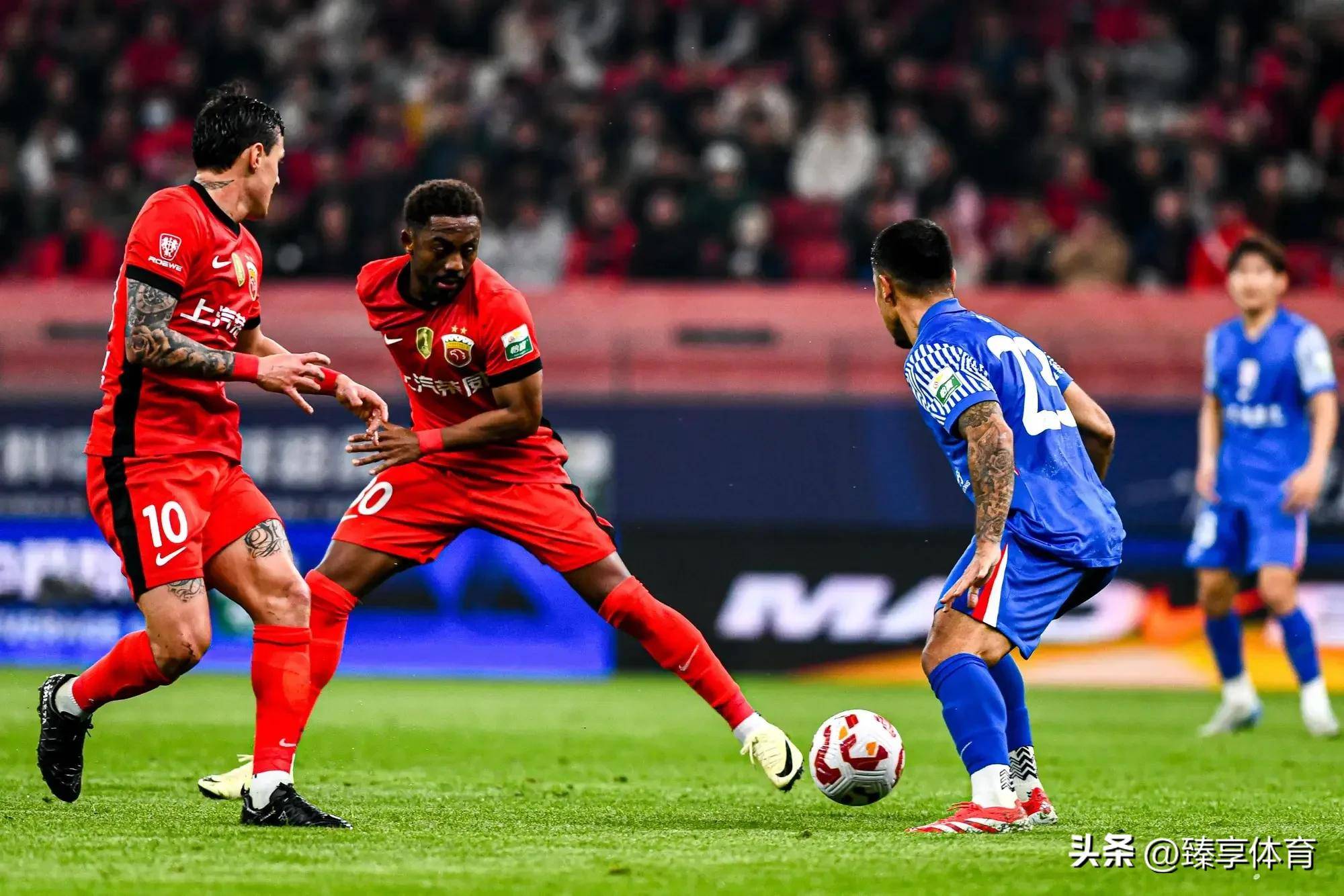 国安逼平泰达，中超冠军争夺局势更加复杂