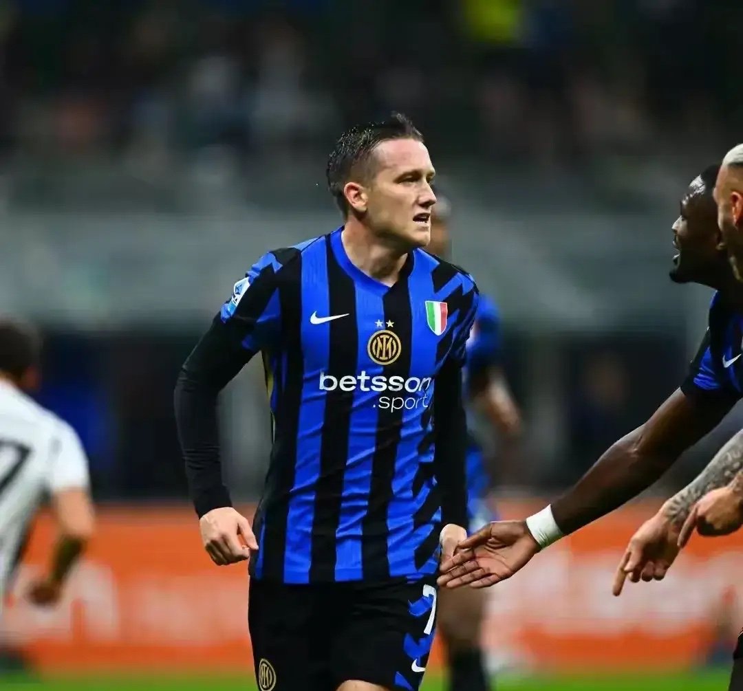 包含国米主场失利，球队面临调整任务的词条