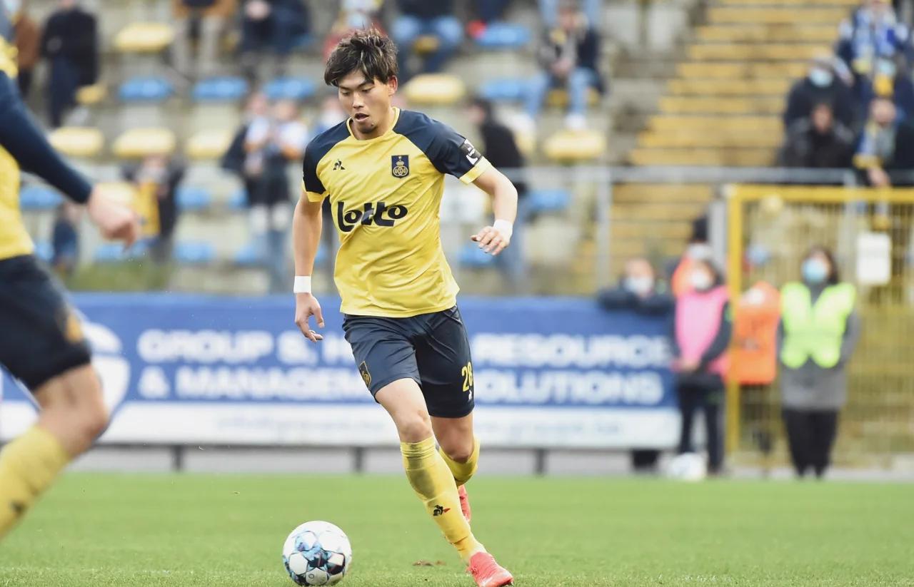 阿贾克斯逆袭，击败豪取客场胜利