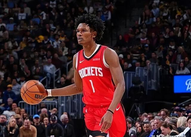 黄蜂主场击败奇才，取得两连胜