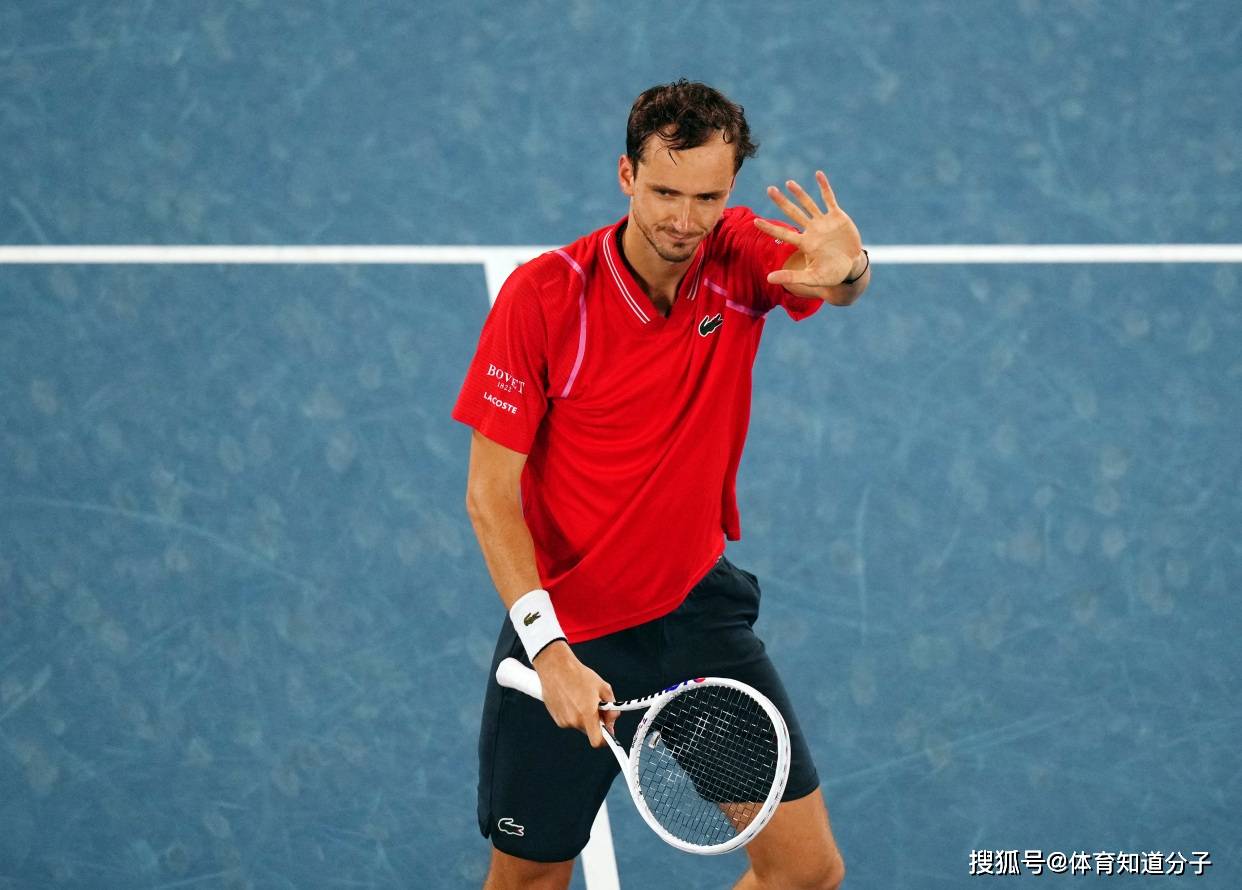 FB体育在线-法网鏖战拉沃尔杯，梅德韦杰夫刷新纪录的简单介绍